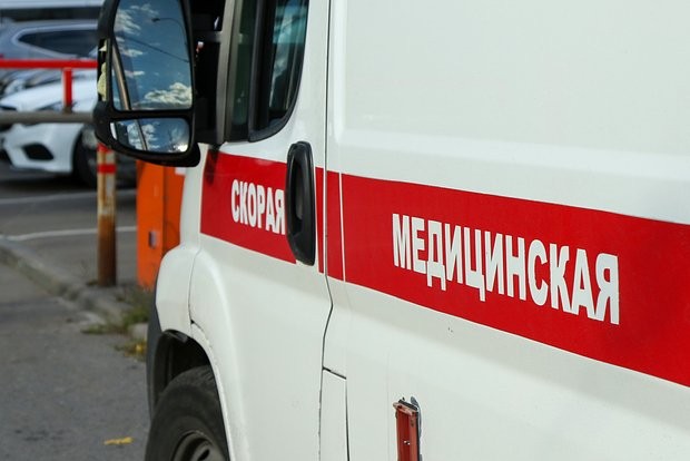 В одном из российских городов врачи скорой помощи сами сели за руль медицинских автомобилей