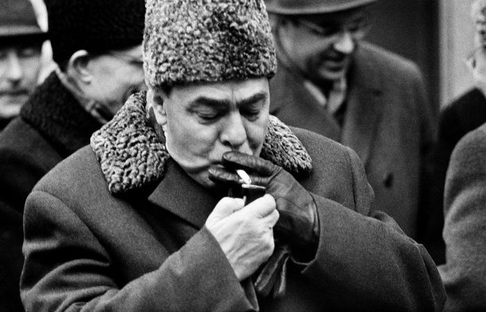 Не только «Мальборо»: какие еще сигареты были популярны у состоятельных граждан в Советском союзе