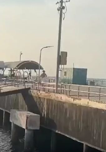Опоздал немного