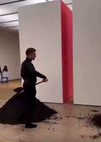 Сейчас вот это называется искусством