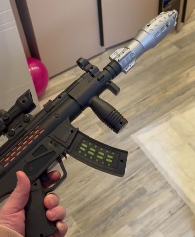 Жена купила сыну в цирке игрушку…⁠⁠