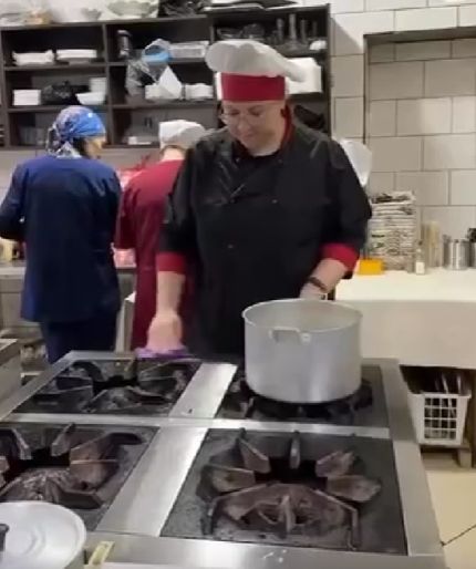 Шеф-повар)⁠⁠