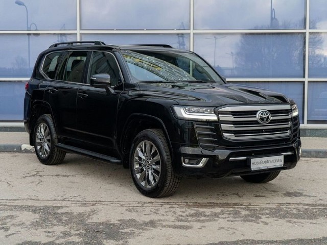 Toyota готова на многое, чтобы вернуться на российский рынок. Японский бренд по-прежнему любим и ожидаем в России