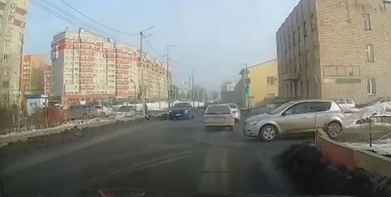 Папа забыл ребёнка на парковке