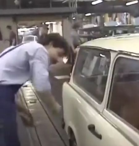 Ювелирная работа, это вам не Rolls-Royce собирать