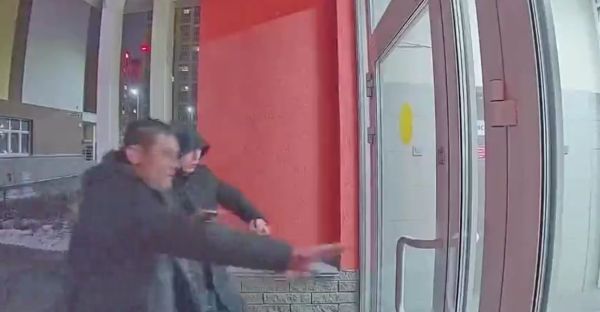 Два пьяных друга открыли обратный телепорт в Нижнем Новгороде