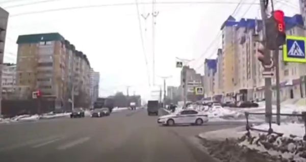 Нормально так исполнил