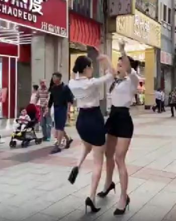 Тем временем Шанхай