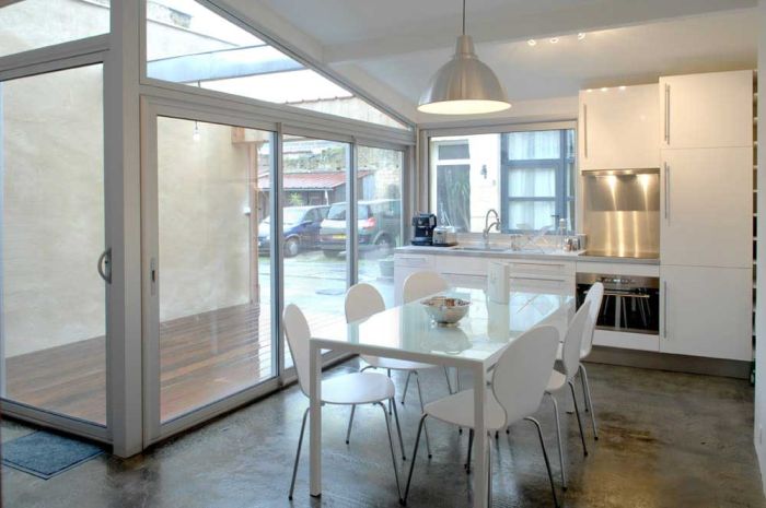 Дом из гаража (9 фото)