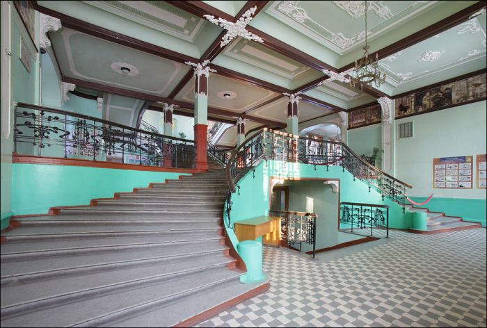 Самая красивая школа (20 фото)