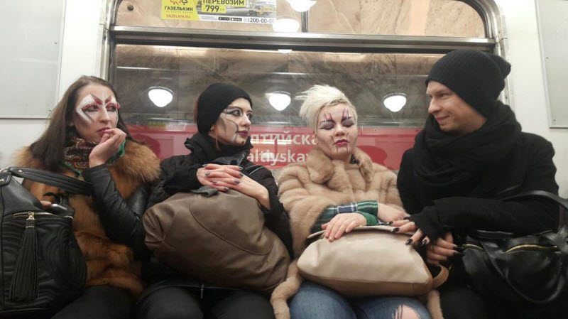 Модники из российского метрополитена