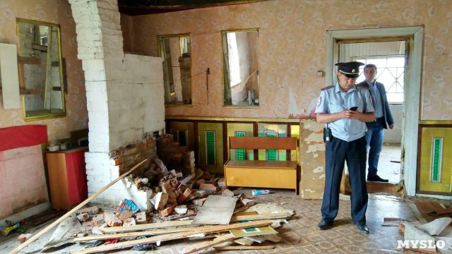 В Туле продолжается освобождение незаконно занятой цыганами земли
