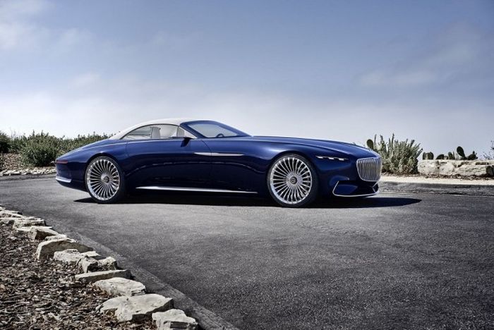 Daimler представил концептуальный кабриолет Vision Mercedes-Maybach 6