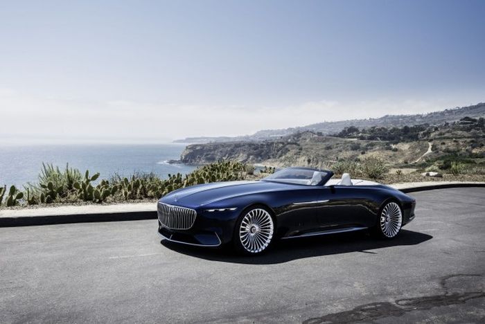 Daimler представил концептуальный кабриолет Vision Mercedes-Maybach 6