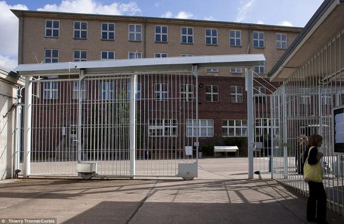 Бывшая тюрьма Штази Hohenschonhausen