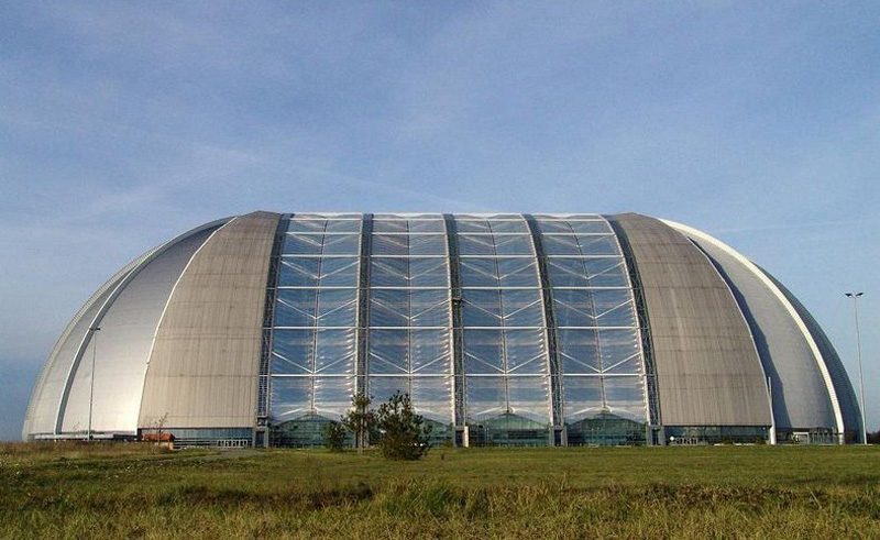 В Германии открыт крупнейший в мире крытый тропический курорт