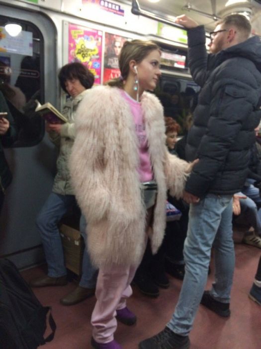 Модные пассажиры метро