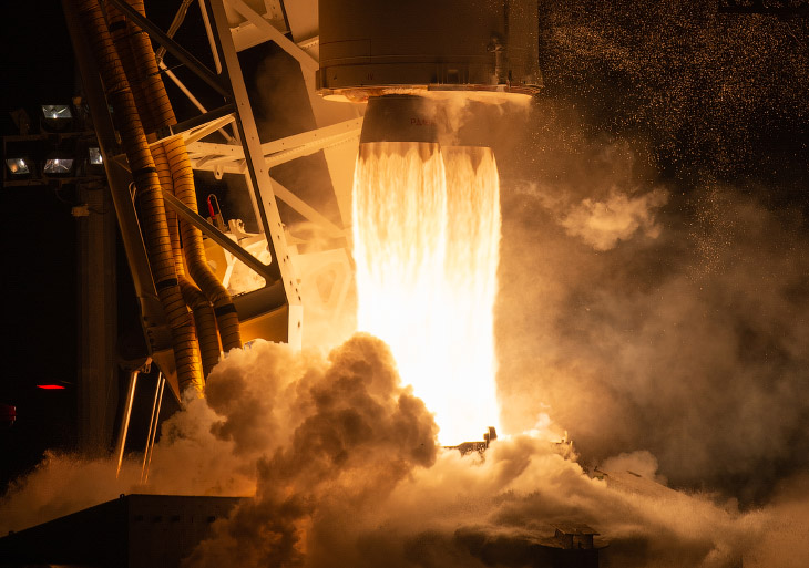Красивые снимки со старта ракеты Antares Красивые снимки со старта ракеты Antares