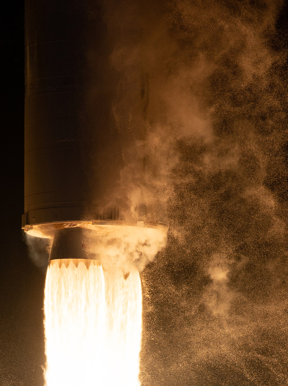 Красивые снимки со старта ракеты Antares Красивые снимки со старта ракеты Antares