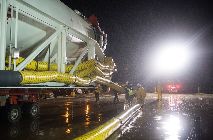 Красивые снимки со старта ракеты Antares Красивые снимки со старта ракеты Antares