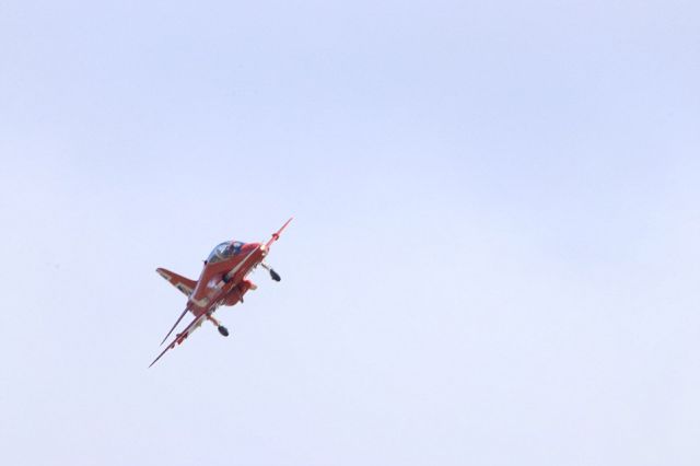 На военной базе Великобритании разбился самолет пилотажной группы "Красные стрелы"