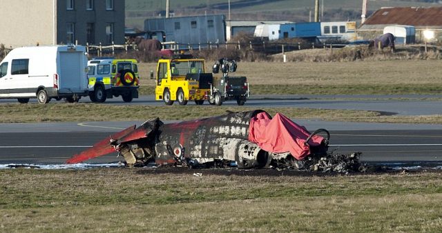 На военной базе Великобритании разбился самолет пилотажной группы "Красные стрелы"