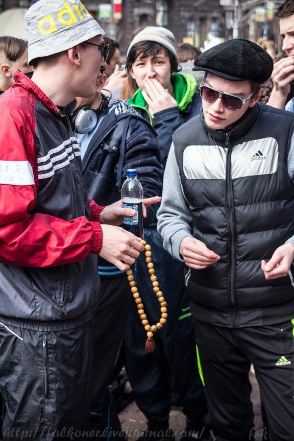 Киевская гопота (24 фото) Киевская гопота (24 фото)