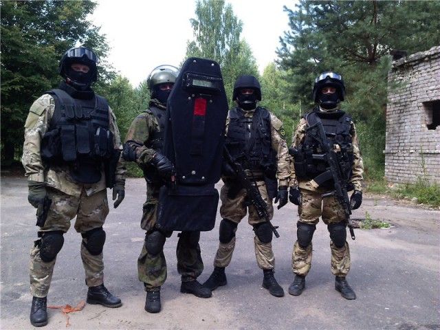 Для чего нужна красная отметка на штурмовых щитах