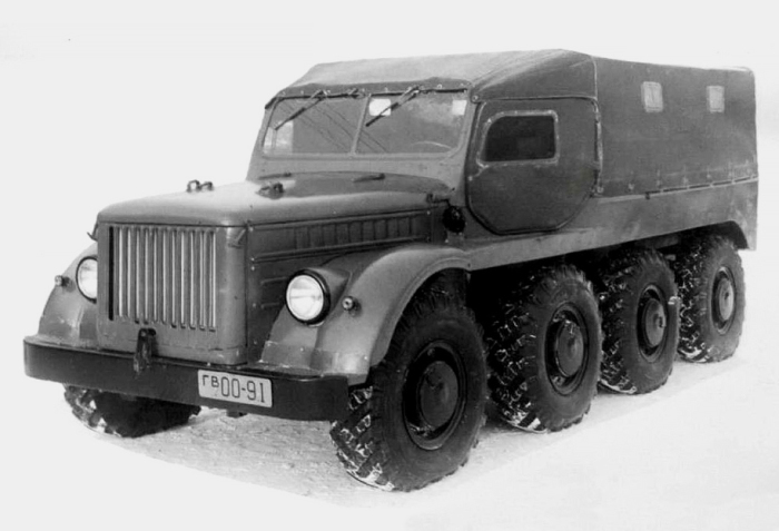 Самые необычные советские многоколесные авто