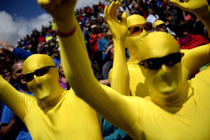 Самые яркие фотографии веломногодневки «Tour de France 2014» (21 фото)