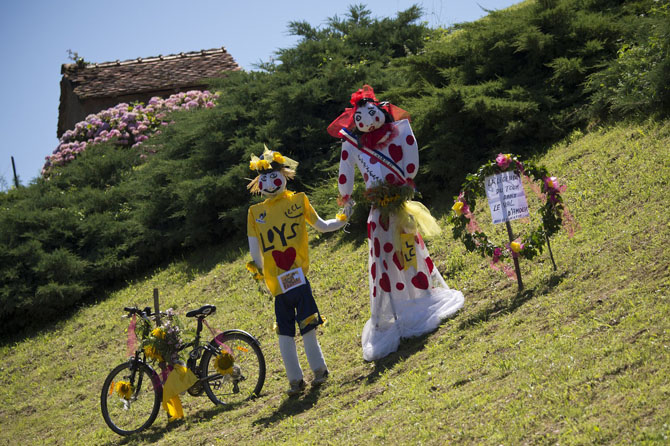 Самые яркие фотографии веломногодневки «Tour de France 2014» (21 фото)