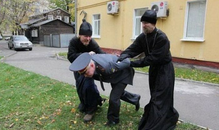 Современные священники