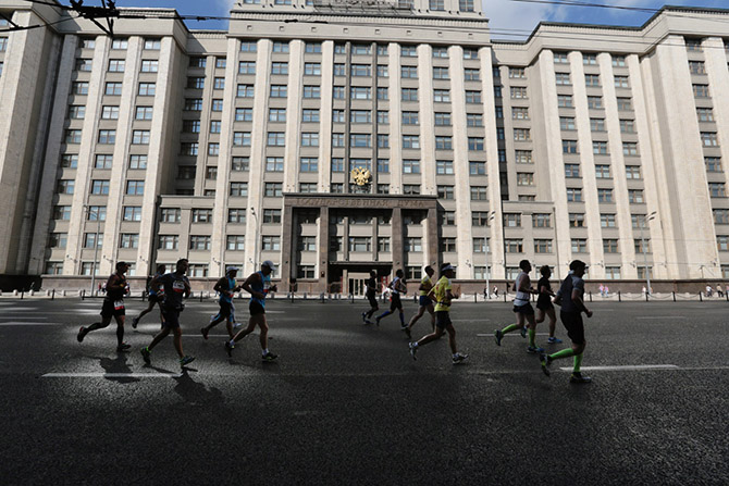 Самые крутые кадры с Московского марафона Самые крутые кадры с Московского марафона