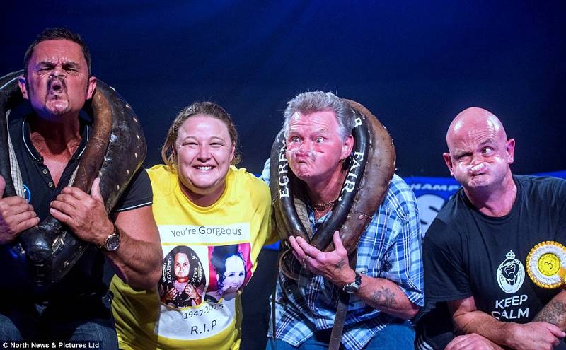 Чемпионат мира по гримасничанью World Gurning Championships 2015