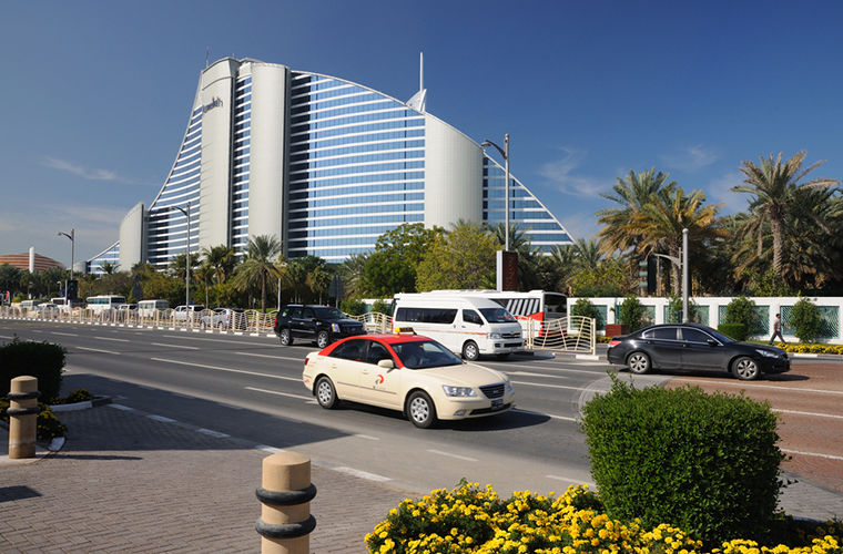 Службы такси в разных странах мира