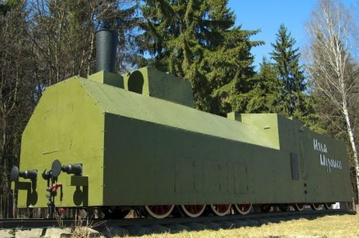 Сражение бронепоездов: «Илья Муромец» против «Адольфа Гитлера»