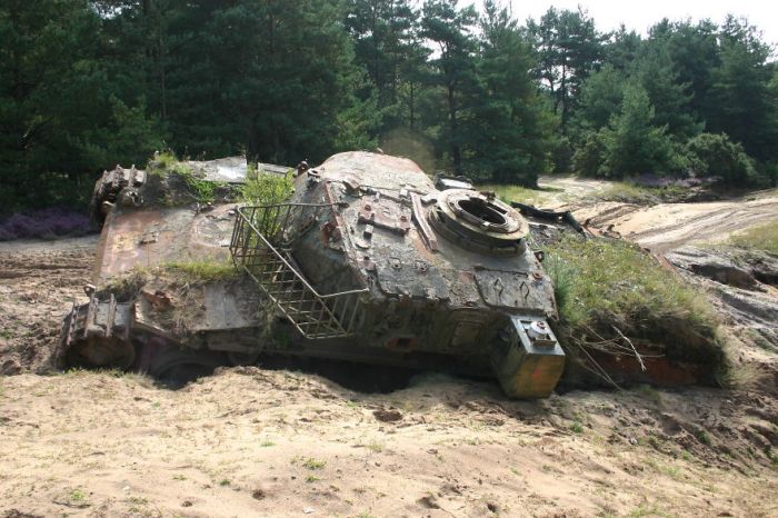 Забытые танки на полях сражений