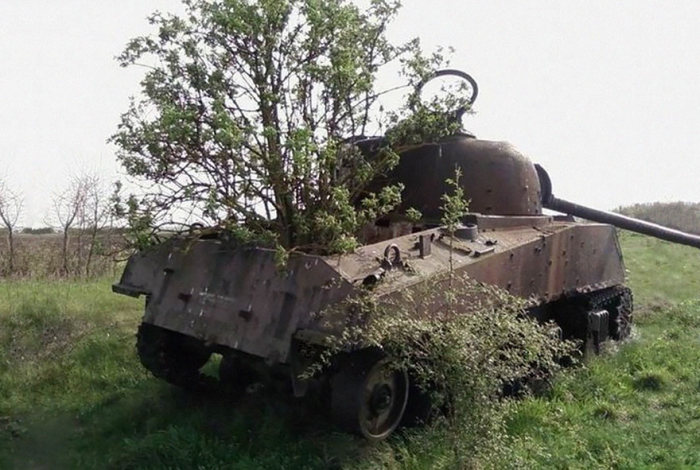 Забытые танки на полях сражений