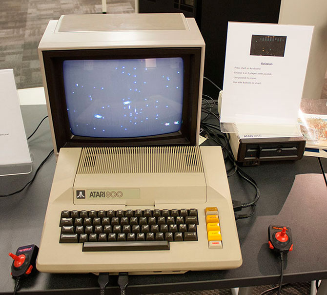 Экскурсия по музею Living Computer