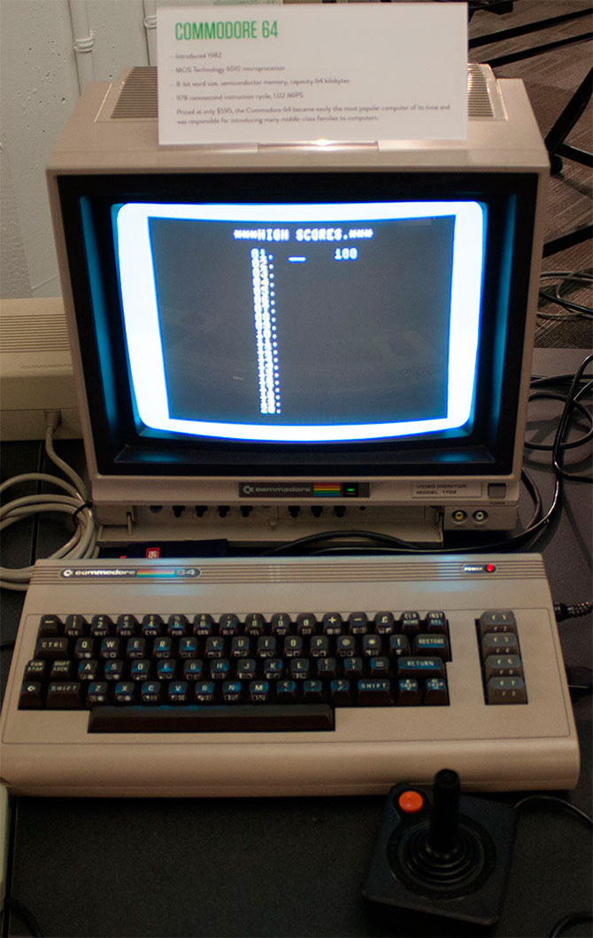 Экскурсия по музею Living Computer