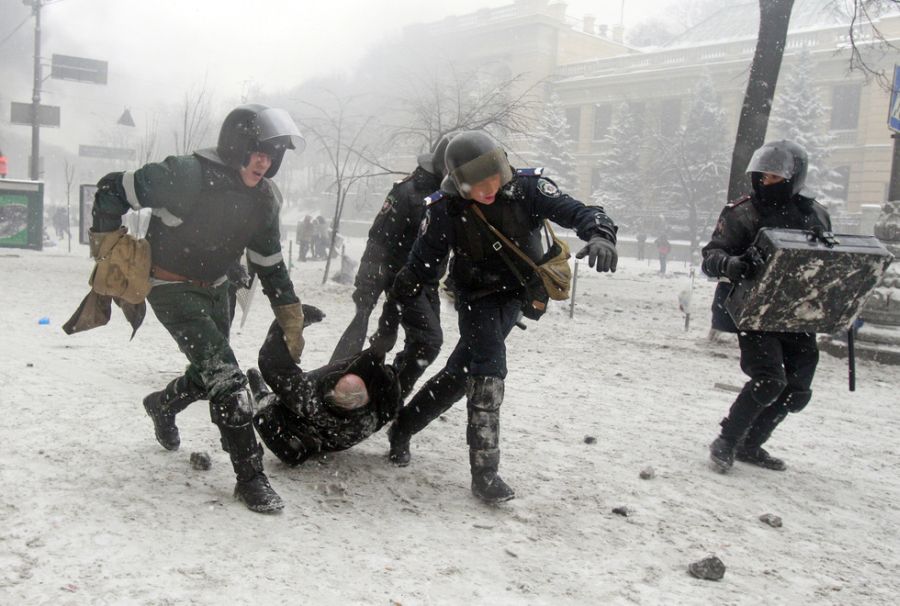 Бои в Киеве (58 фото)