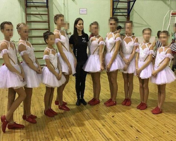 Детский преподаватель танцев из Санкт-Петербурга снялась в порно