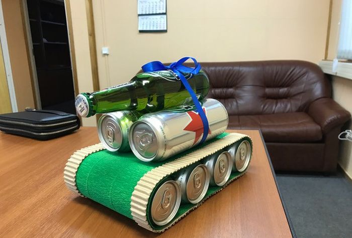 Оригинальные подарки от женской половины офиса