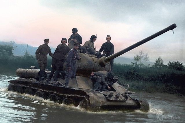 "Ожившие" фото времен Великой Отечественной войны