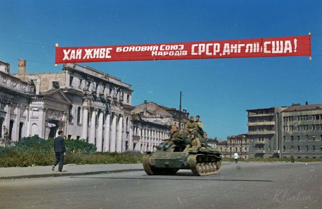 "Ожившие" фото времен Великой Отечественной войны