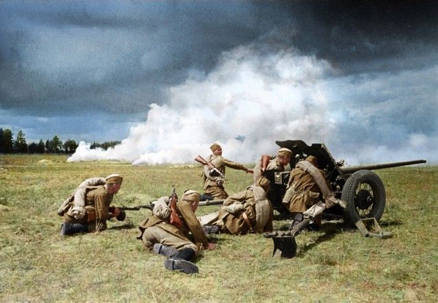 "Ожившие" фото времен Великой Отечественной войны