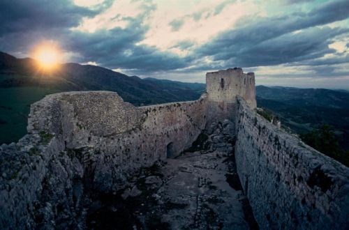 Святой Грааль: самая красивая легенда Святой Грааль: самая красивая легенда