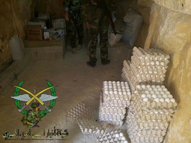 Захваченная горная база боевиков ИГИЛ в Сирии