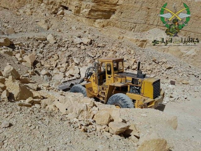 Захваченная горная база боевиков ИГИЛ в Сирии