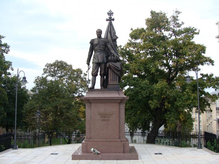 Любопытные факты про зарубежные памятники русским правителям Любопытные факты про зарубежные памятники русским правителям